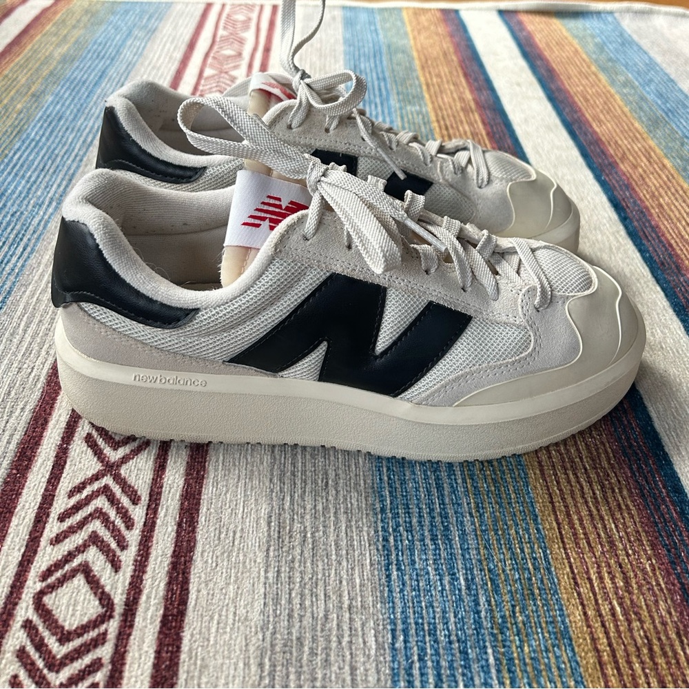 New Balance CT302 Shoes (size W9)